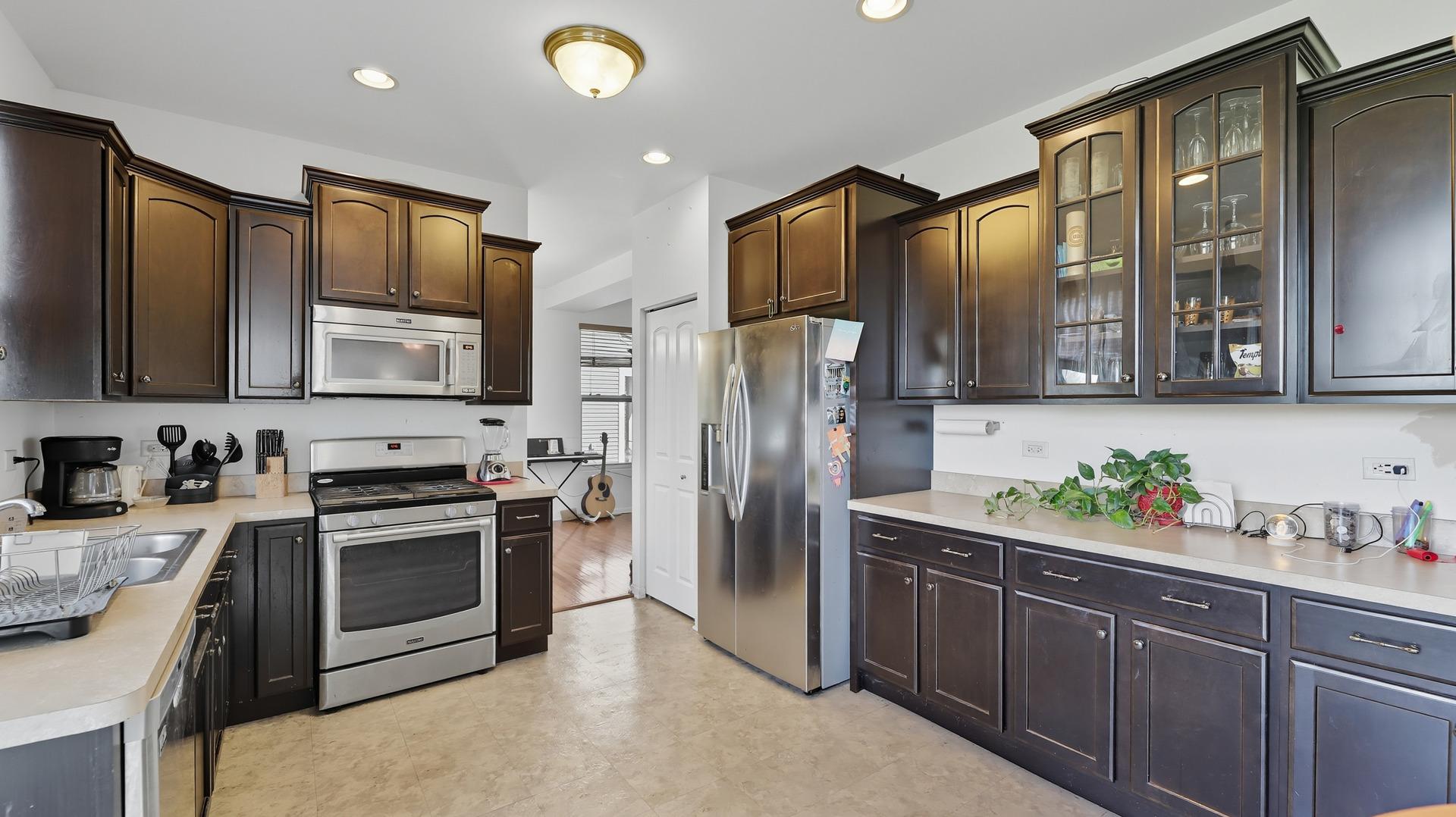 1607 Seward Road Joliet, IL 60431 - Photo 7 of 30