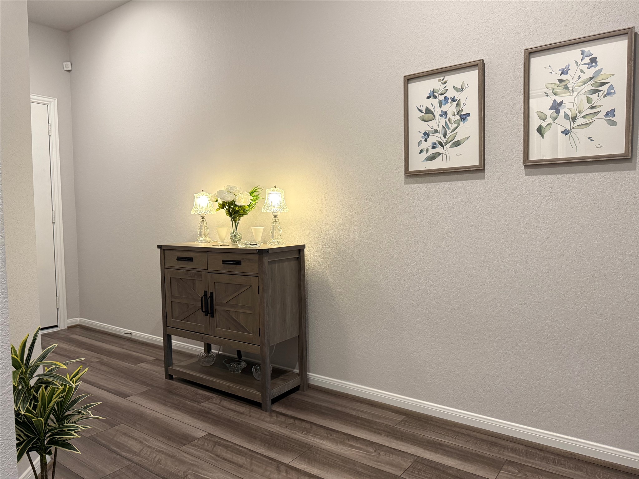 1951 Middle Pass Lane Angleton, TX 77515 - Photo 22 of 44 Gallery Image 22