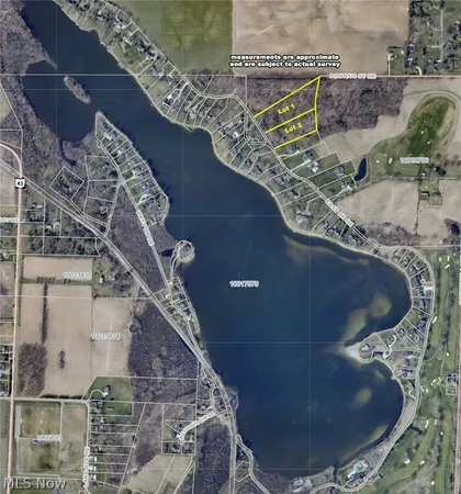 $250,000 | East Drive, Unit 2, Hartville, OH 44632