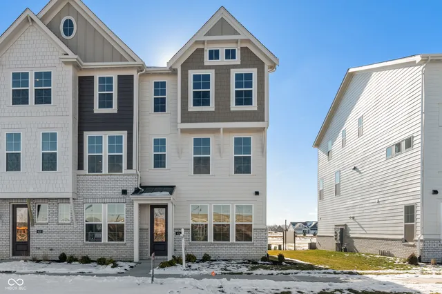 $2,800 | 414 Elite Street, Westfield, IN 46074