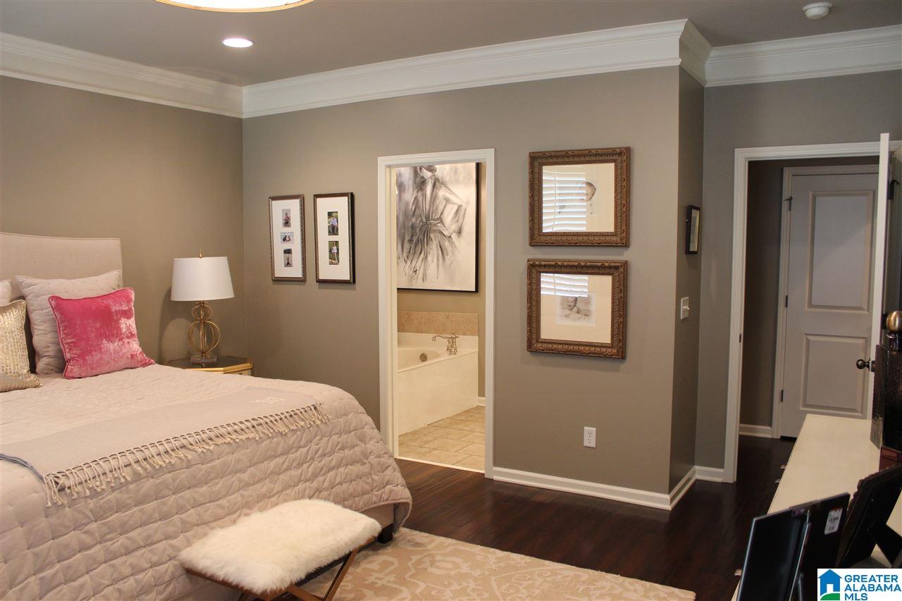 3052 Valley Ridge Road Hoover, AL 35242 - Photo 16 of 42