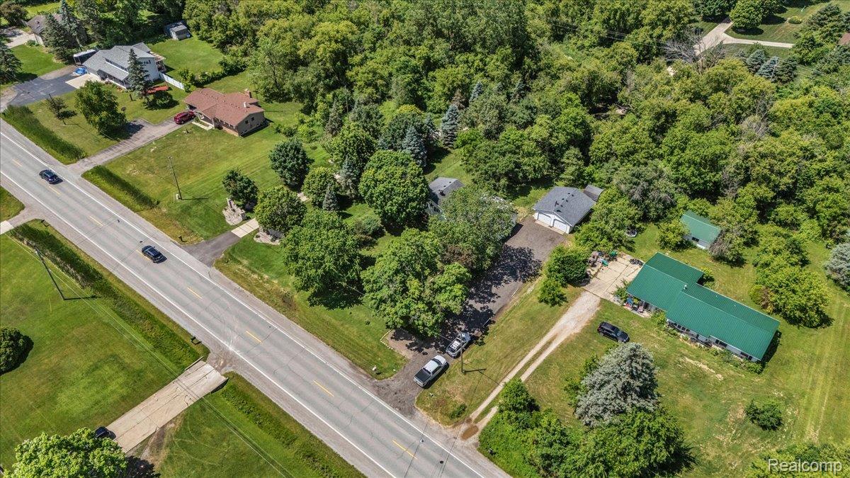 3157 North Irish Road Davison, MI 48423 - Photo 54 of 59 08-DJI_20260615122319_0175_D.jpg