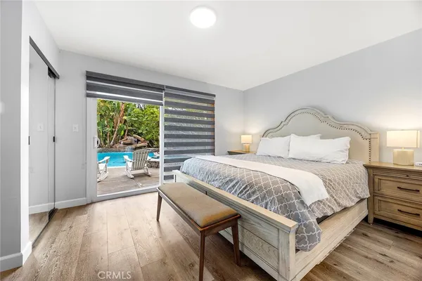 a view of a yard with furniture