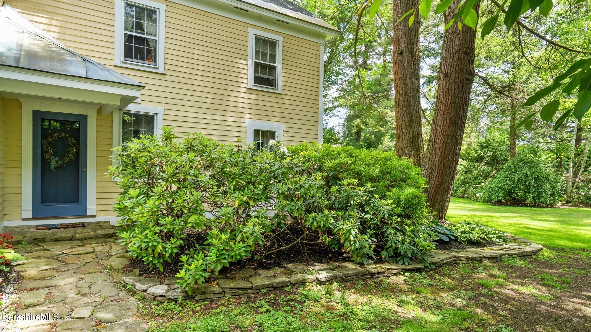 5 Main Street Stockbridge, MA 01262 - Photo 4 of 29 DSC02127mls