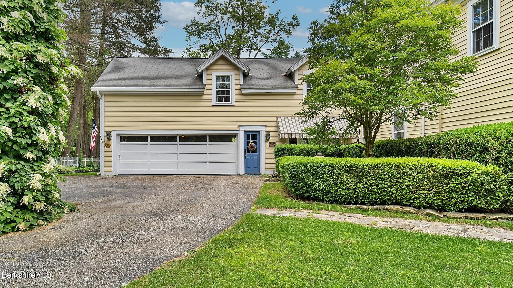 5 Main Street Stockbridge, MA 01262 - Photo 9 of 29 DSC02137mls