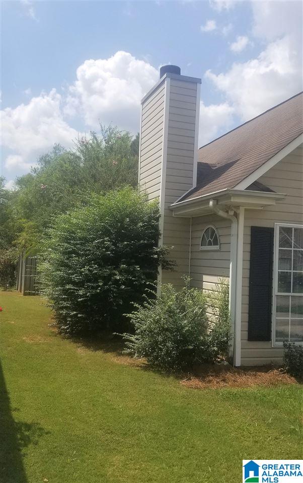 131 Flagstone Lane Calera, AL 35040 - Photo 3 of 32