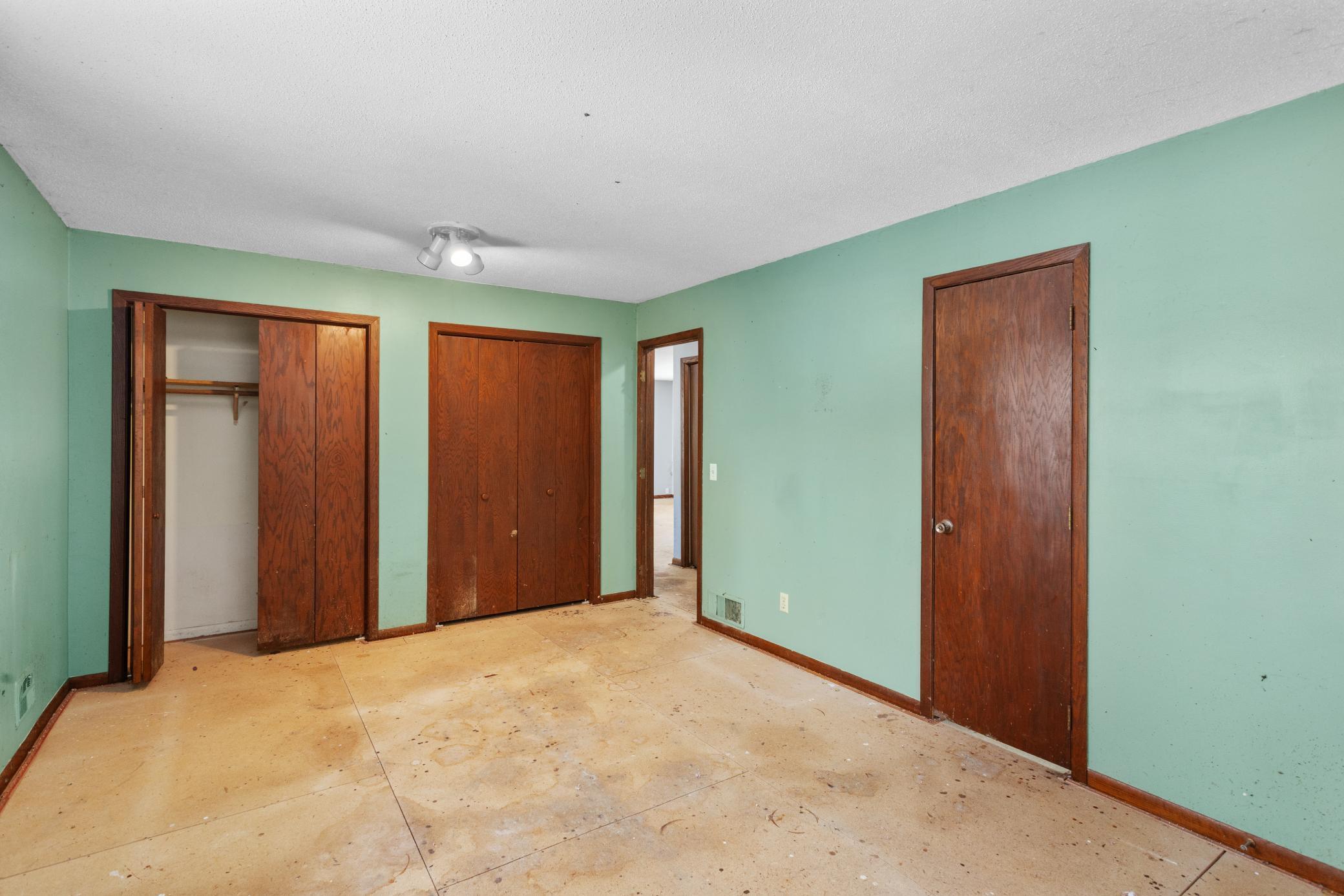 3001 West 88th Street Bloomington, MN 55431 - Photo 6 of 12