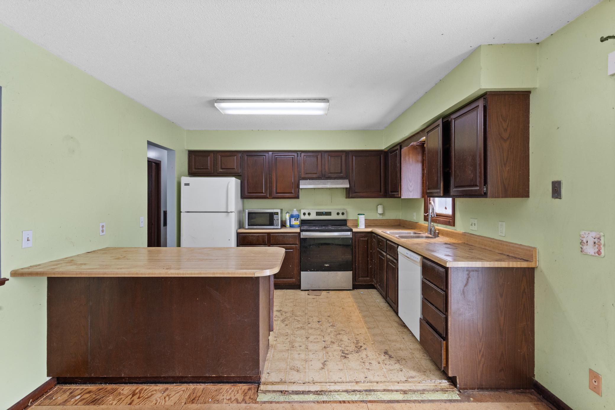 3001 West 88th Street Bloomington, MN 55431 - Photo 7 of 12