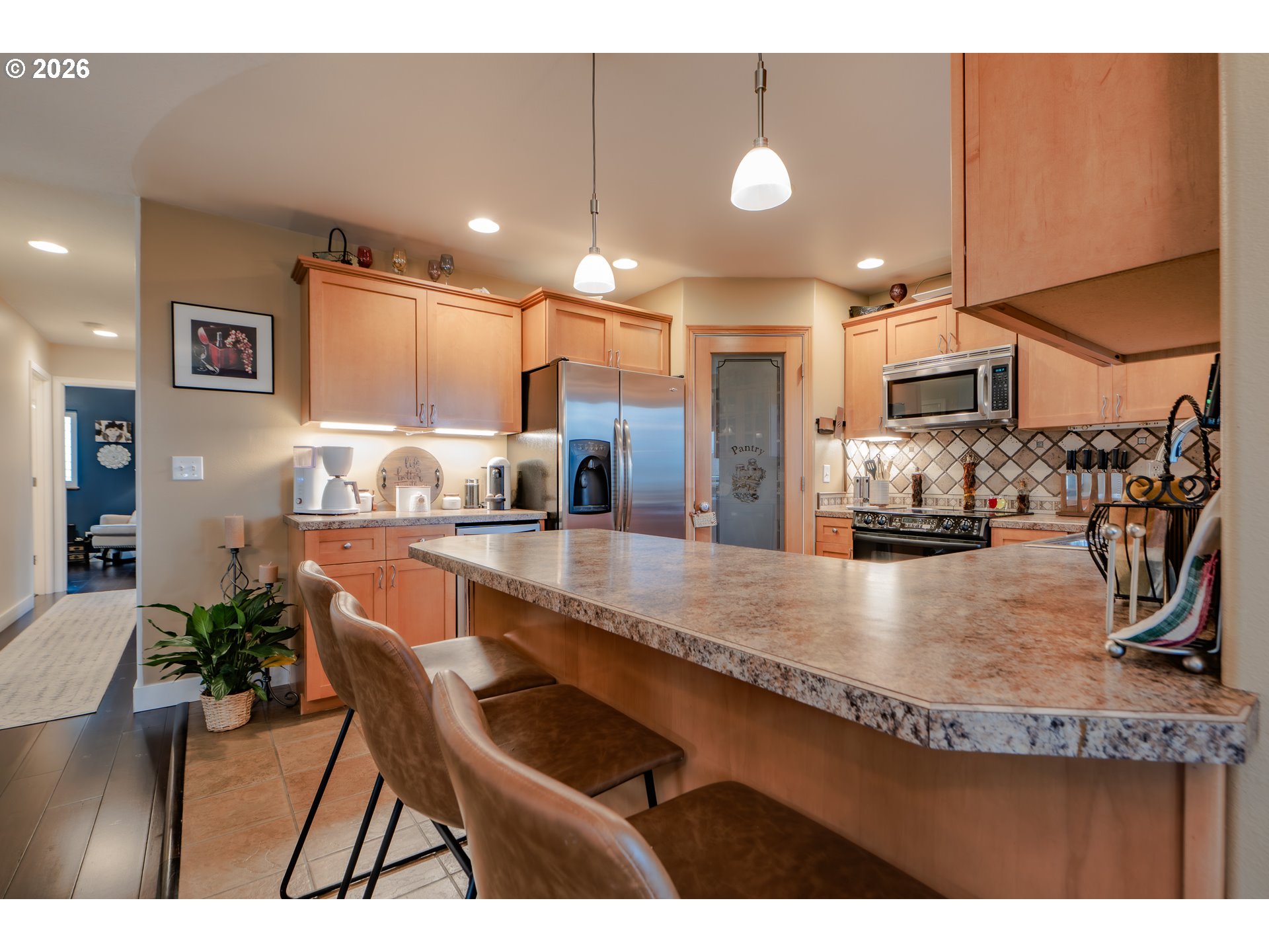 2111 View Court The Dalles, OR 97058 - Photo 10 of 48