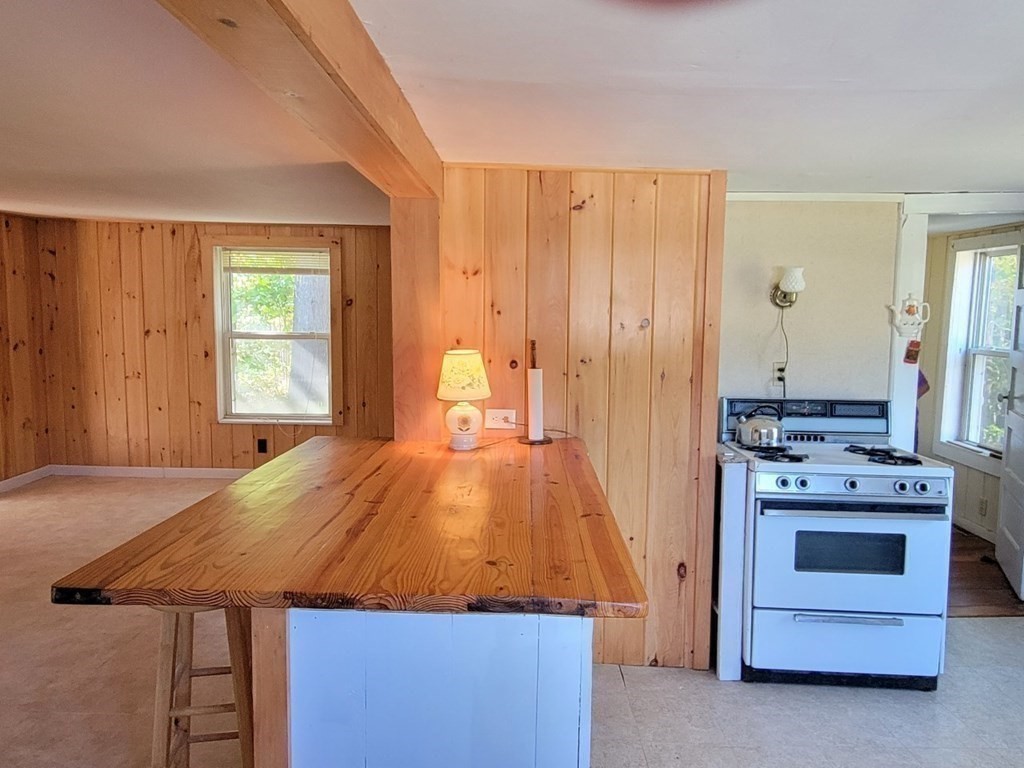 140 State Road Phillipston, MA 01331 - Photo 6 of 20