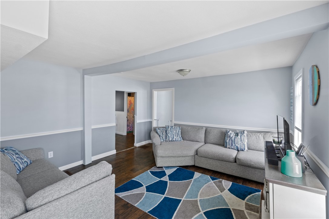 23 Logan Street Warwick, RI 02889 - Photo 11 of 34