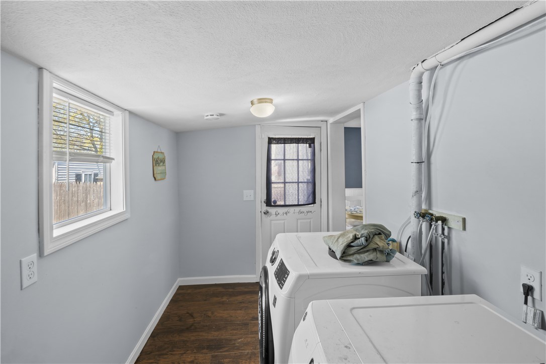 23 Logan Street Warwick, RI 02889 - Photo 23 of 34