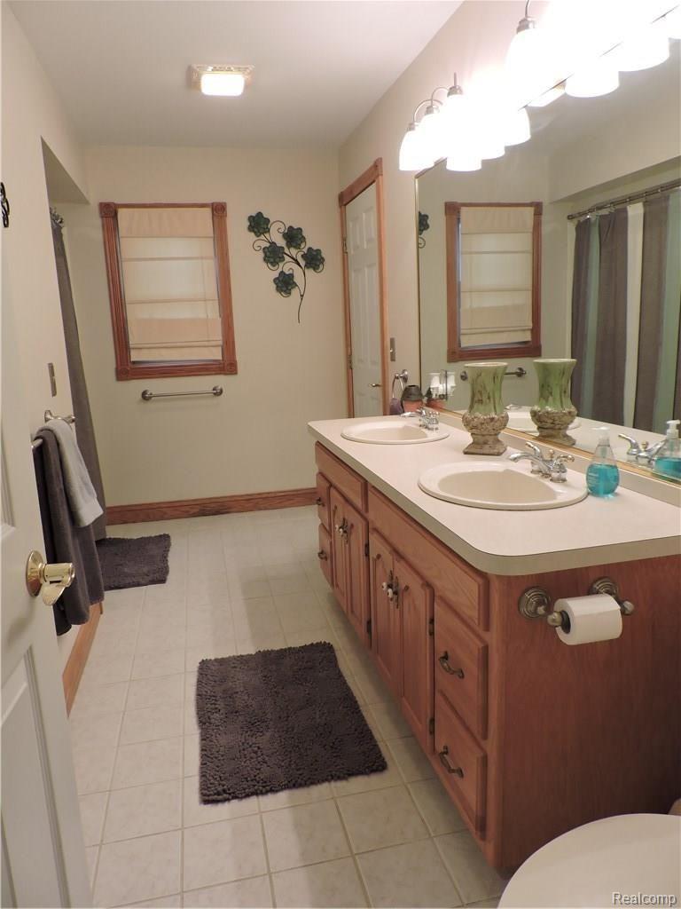 9460 McAfee Road Montrose, MI 48457 - Photo 14 of 21 DSCN0452.JPG