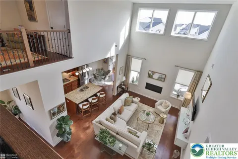 $739,000 | 6822 Sycamore Drive, Bath, PA 18014