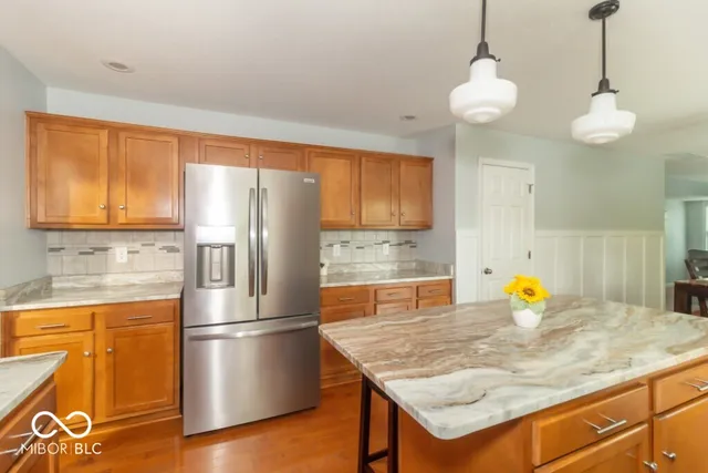 $364,900 | 1410 Woodbrooke Drive, New Castle, IN 47362