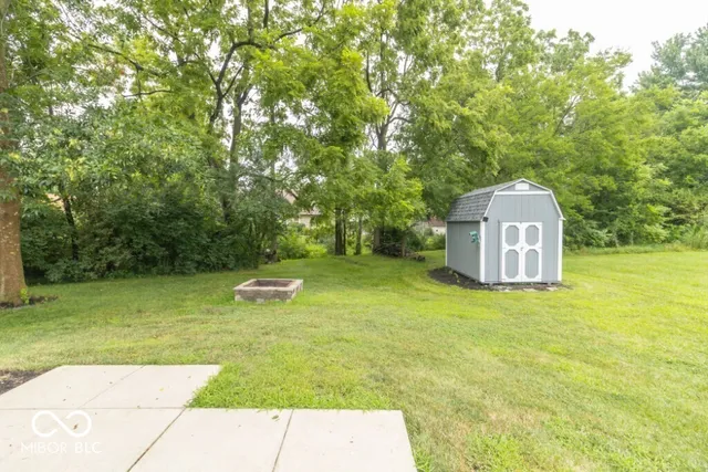 $364,900 | 1410 Woodbrooke Drive, New Castle, IN 47362