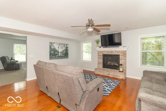 $364,900 | 1410 Woodbrooke Drive, New Castle, IN 47362