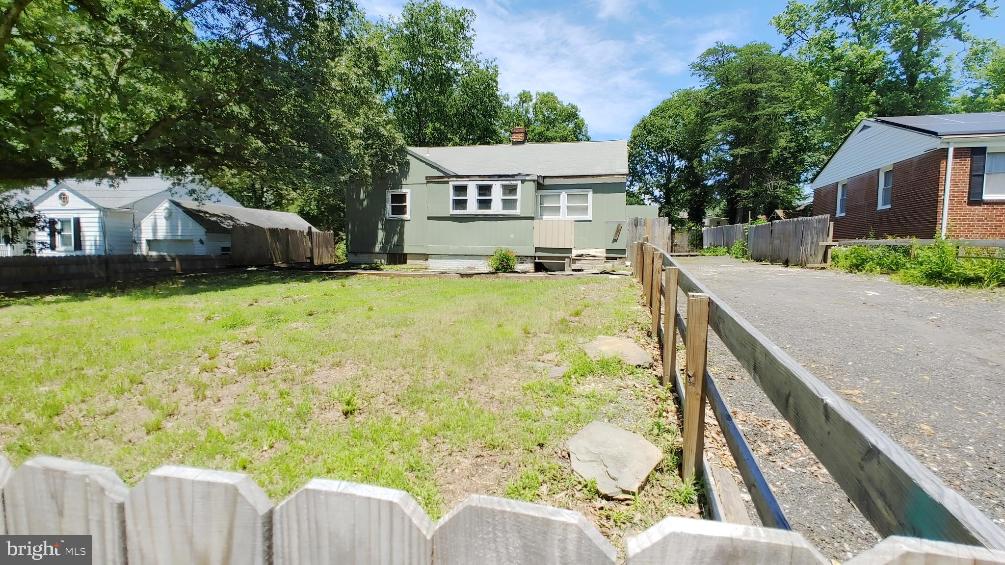 6410 Woodley Road Clinton, MD 20735 - Photo 1 of 15 Front