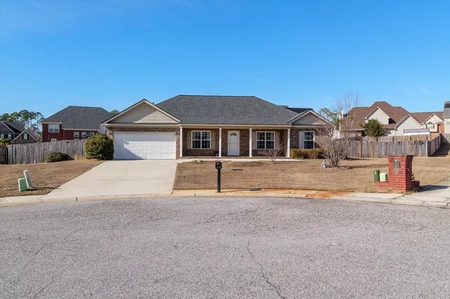 $325,000 | 810 Reynolds Court, Grovetown, GA 30813