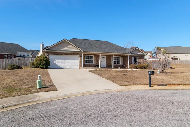 $325,000 | 810 Reynolds Court, Grovetown, GA 30813