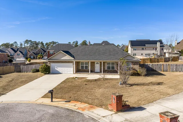 $325,000 | 810 Reynolds Court, Grovetown, GA 30813