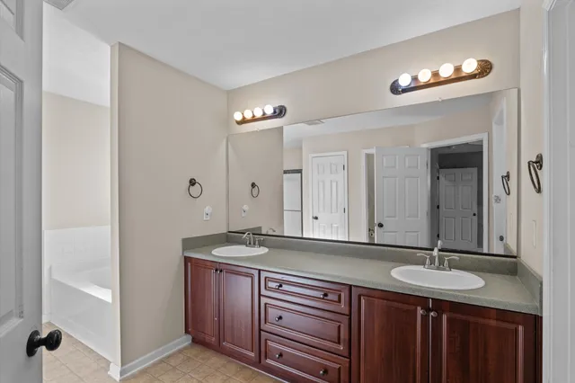 $325,000 | 810 Reynolds Court, Grovetown, GA 30813