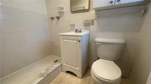 $1,400 | 505 Northeast 4th Avenue, Unit 1, Fort Lauderdale, FL 33301