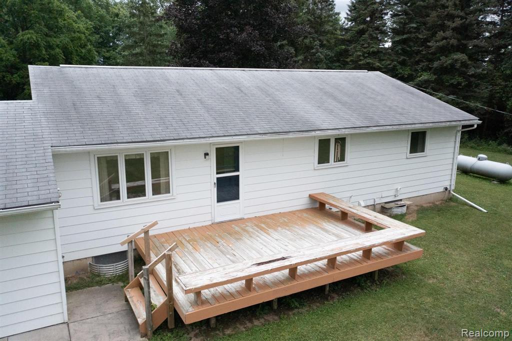 5896 Cobb Road Lapeer, MI 48446 - Photo 40 of 42