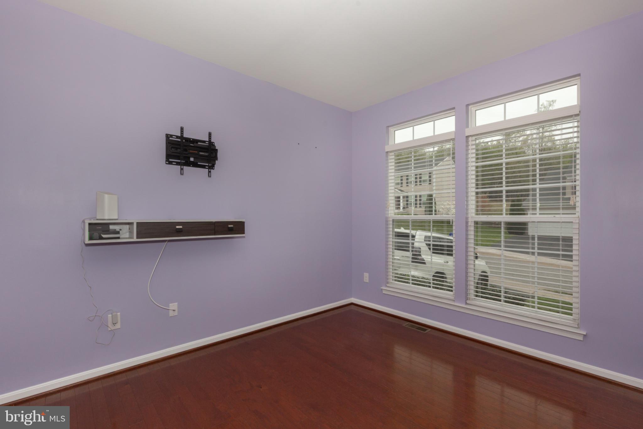 2511 Highcrest Court Manchester, MD 21102 - Photo 7 of 59