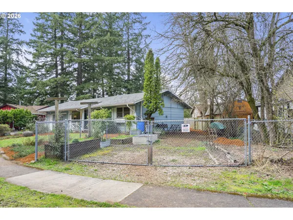 $369,000 | 2855 Southeast 153rd Avenue, Portland, OR 97236