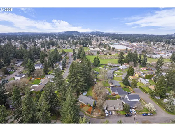 $369,000 | 2855 Southeast 153rd Avenue, Portland, OR 97236