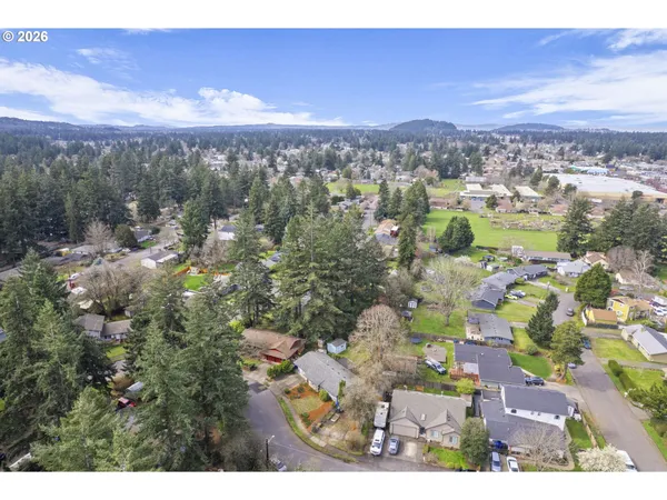 $369,000 | 2855 Southeast 153rd Avenue, Portland, OR 97236