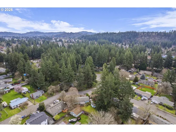 $369,000 | 2855 Southeast 153rd Avenue, Portland, OR 97236