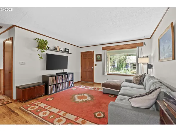 $369,000 | 2855 Southeast 153rd Avenue, Portland, OR 97236