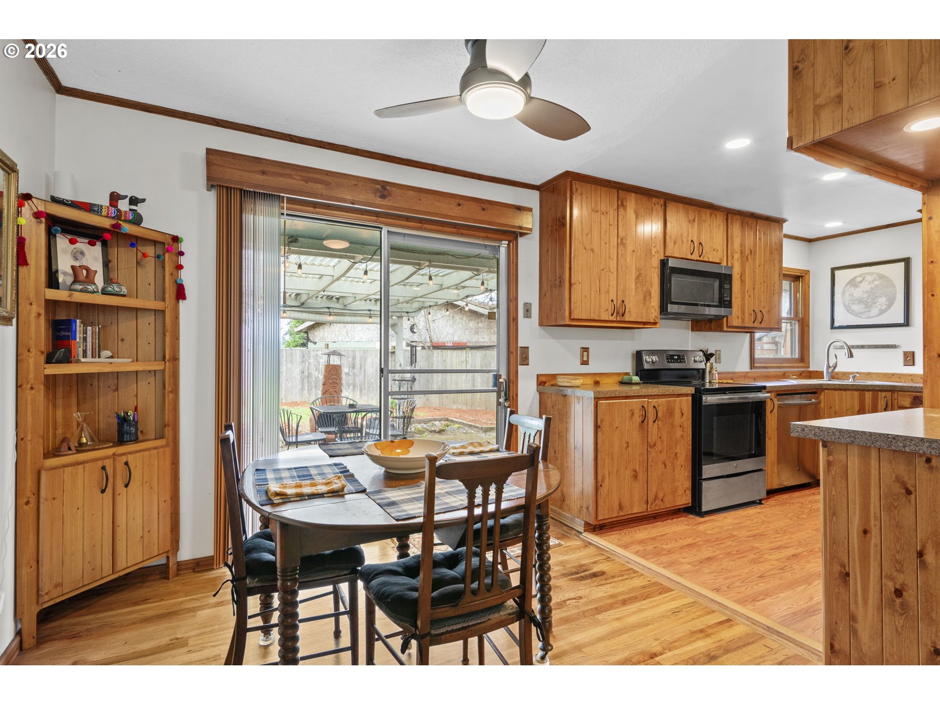 2855 Southeast 153rd Avenue Portland, OR 97236 - Photo 9 of 37