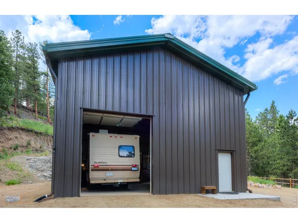 a house view with a outdoor space