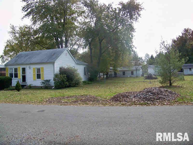 311 East 2nd Street Ina, IL 62846 - Photo 15 of 18