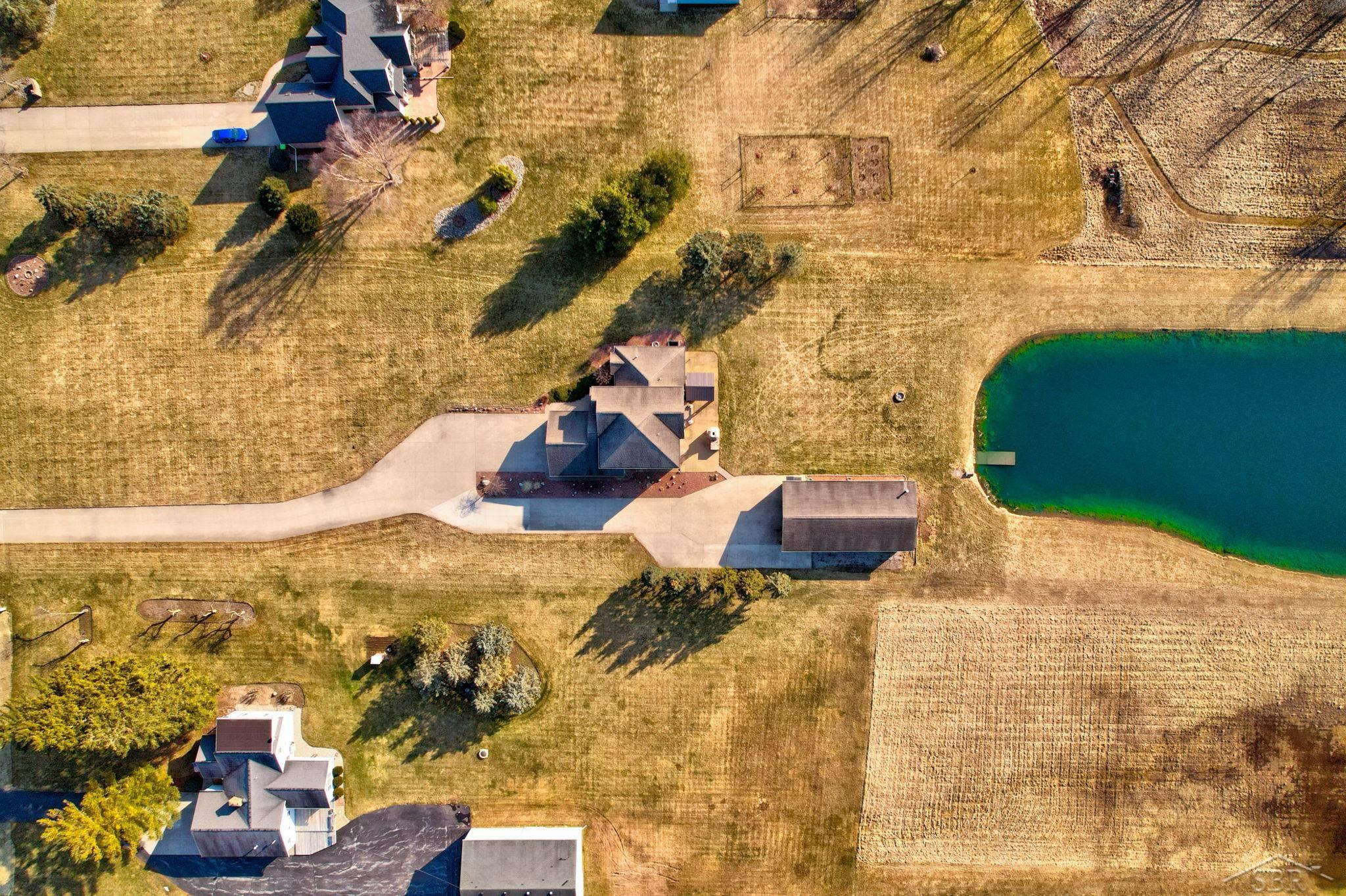 4637 Hackett Road Saginaw, MI 48603 - Photo 63 of 77 50134540-0b5715a4-425a-4d2e-9c5d-a408345db8ba.JPG