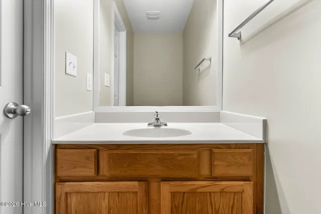 $1,200 | 108 Pete Jones Drive, Unit 6, Richlands, NC 28574