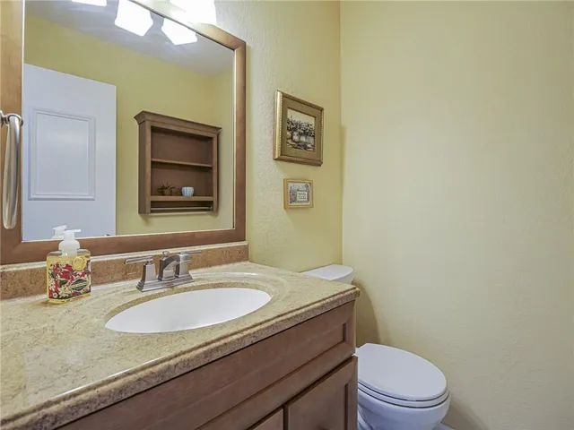 $1,500 | 11 Vista Palm Lane, Unit 203, Vero Beach, FL 32962