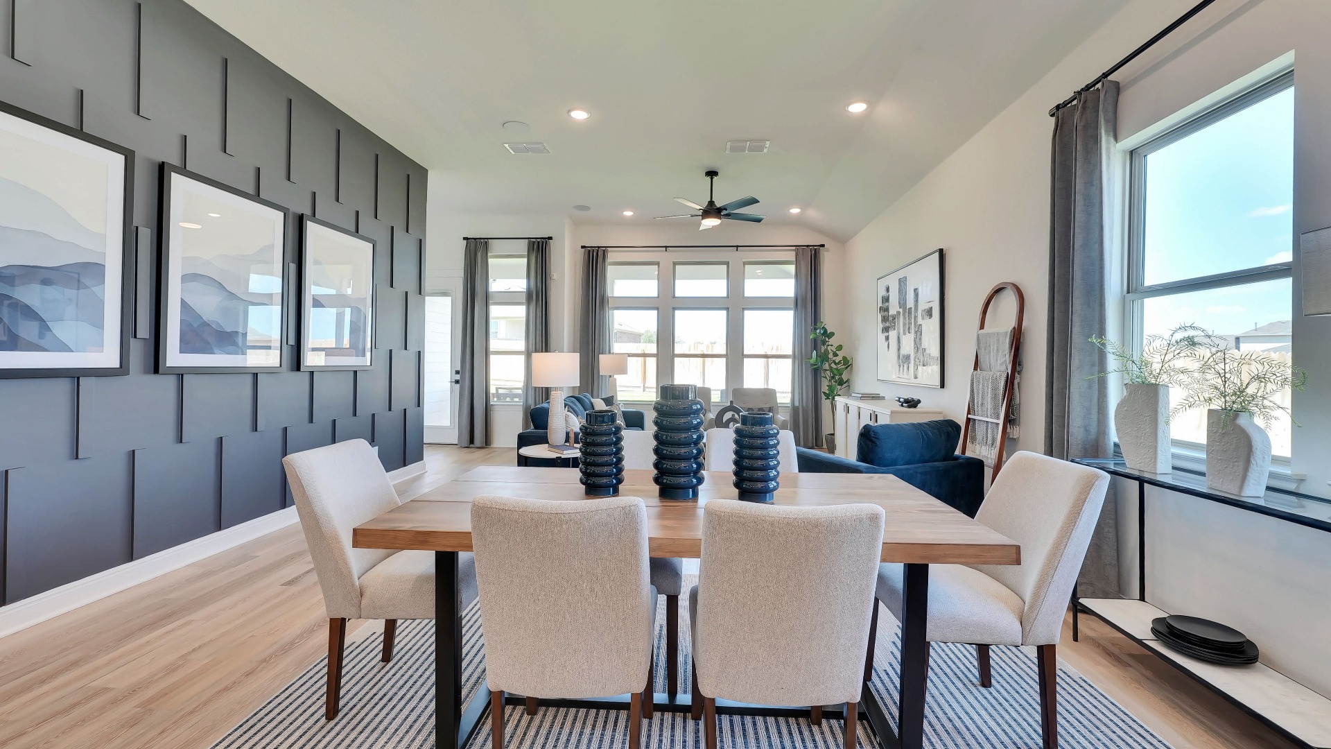 2017 Sailfin Molly Road Leander, TX 78641 - Photo 17 of 27 Model home photos of similar floorplans, not pictures of actual home.