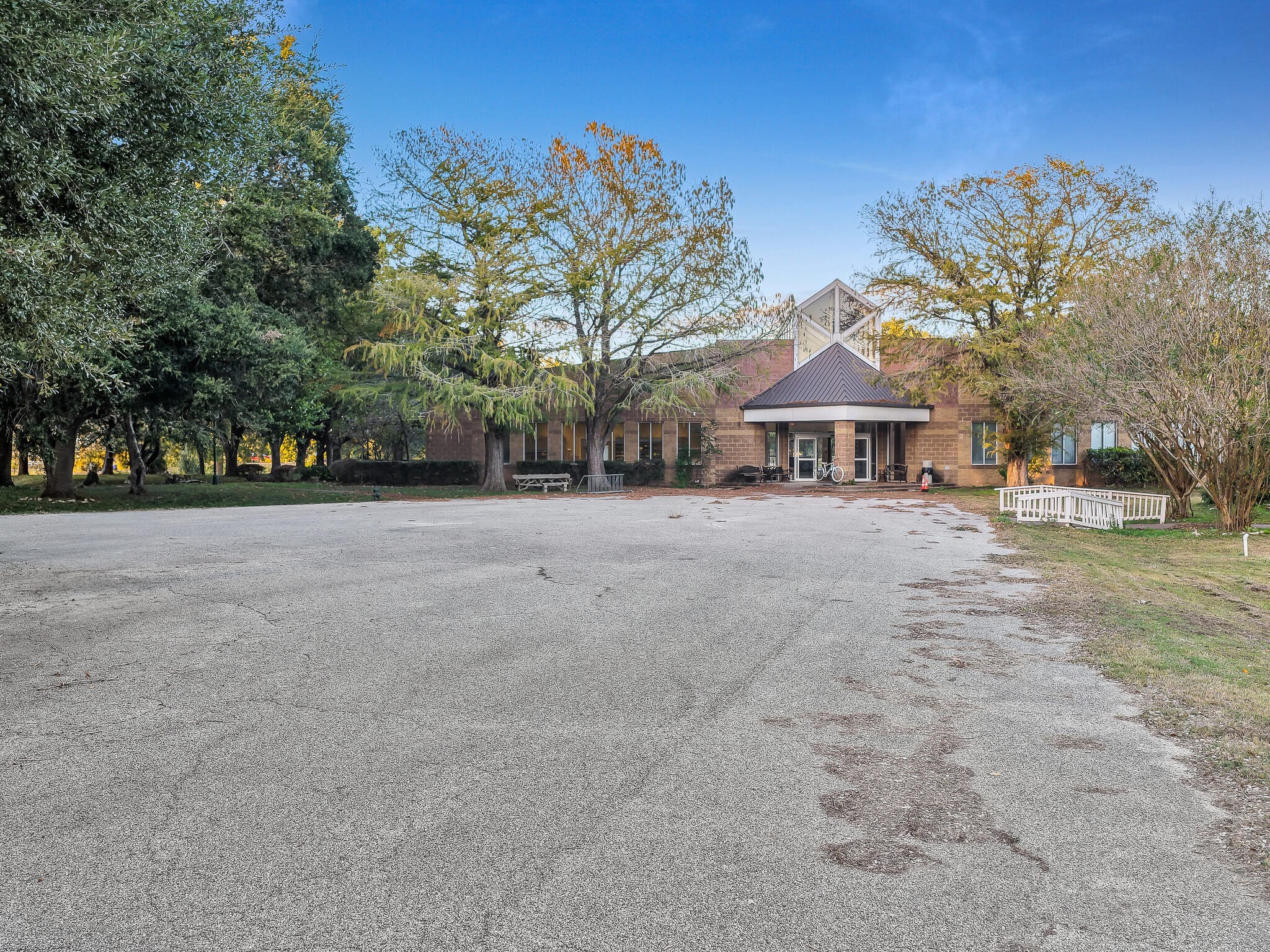 4073 Fm 3318 Road Brookshire, TX 77423 - Photo 22 of 50 a view of a house with a yard