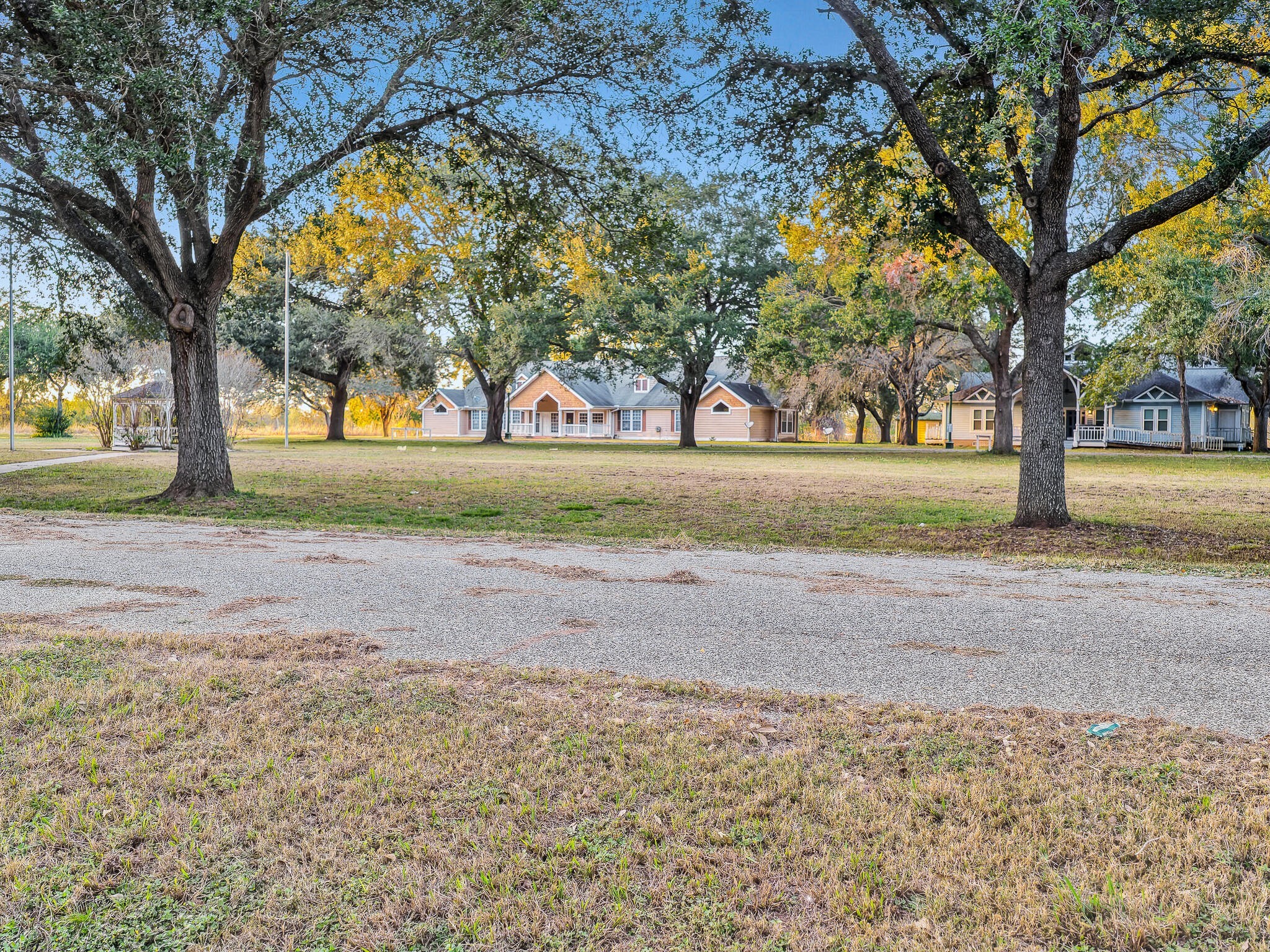 4073 Fm 3318 Road Brookshire, TX 77423 - Photo 32 of 50 a view of a yard and trees