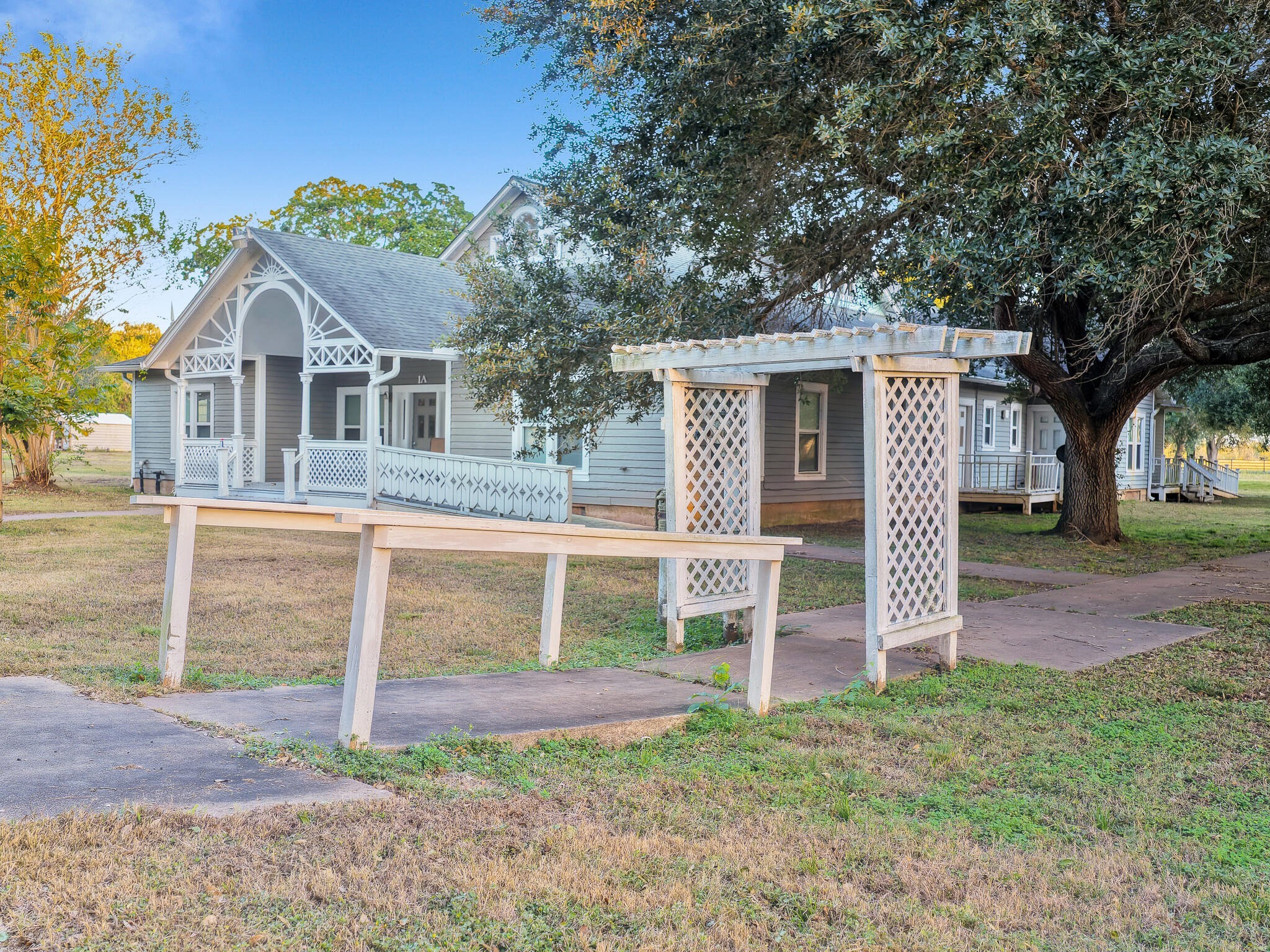4073 Fm 3318 Road Brookshire, TX 77423 - Photo 33 of 50 front view of a house with a yard