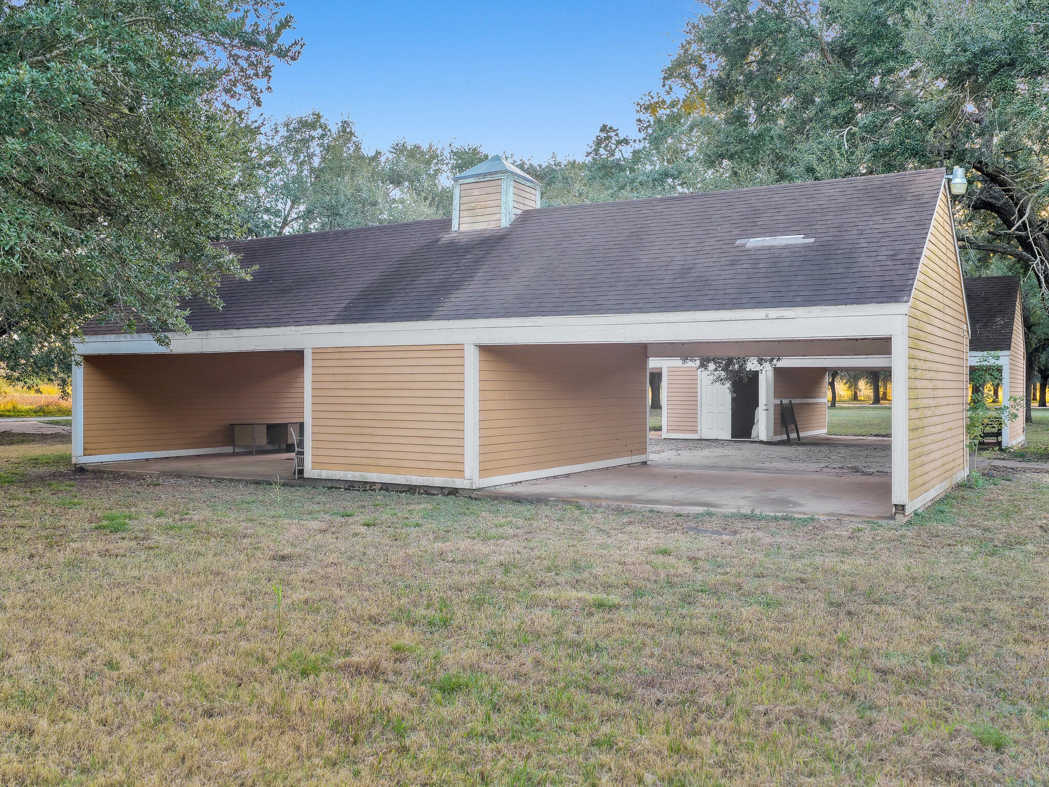 4073 Fm 3318 Road Brookshire, TX 77423 - Photo 34 of 50 front view of house with a yard