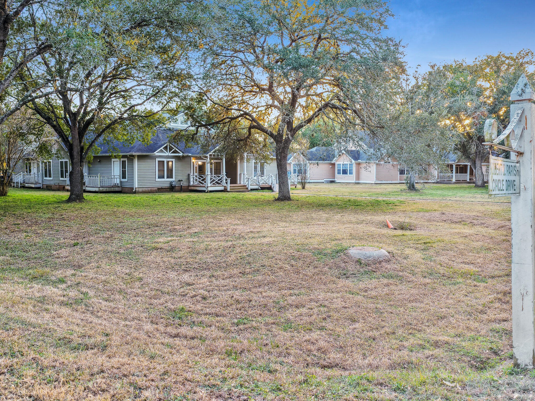 4073 Fm 3318 Road Brookshire, TX 77423 - Photo 36 of 50 a front view of a house with a yard and trees