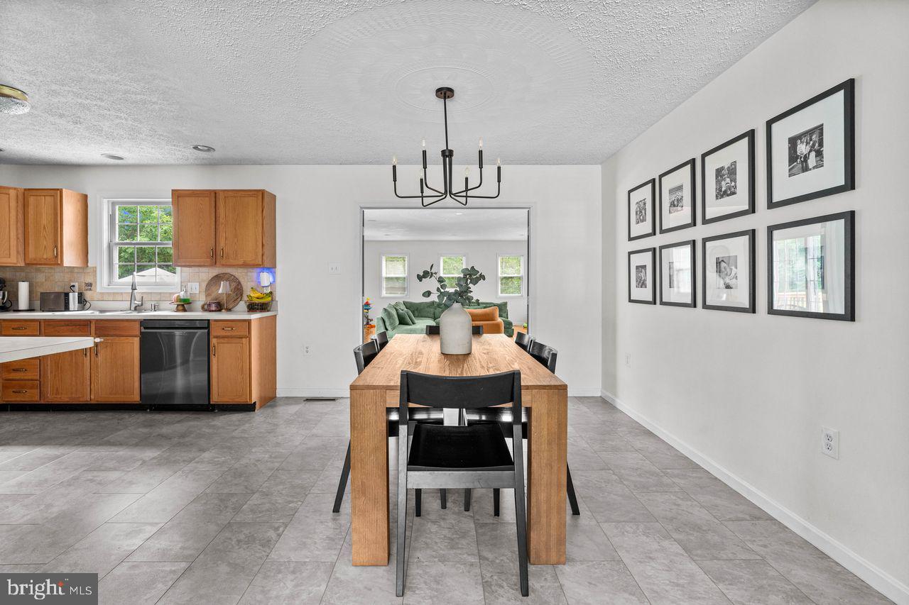 109 Schell Run Lane Tyrone, PA 16686 - Photo 7 of 30 Dining Area
