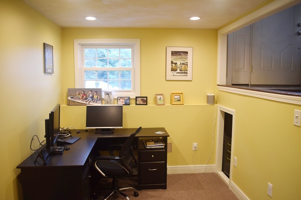 8 Cornell Road Danvers, MA 01923 - Photo 17 of 28 Gallery Image 17
