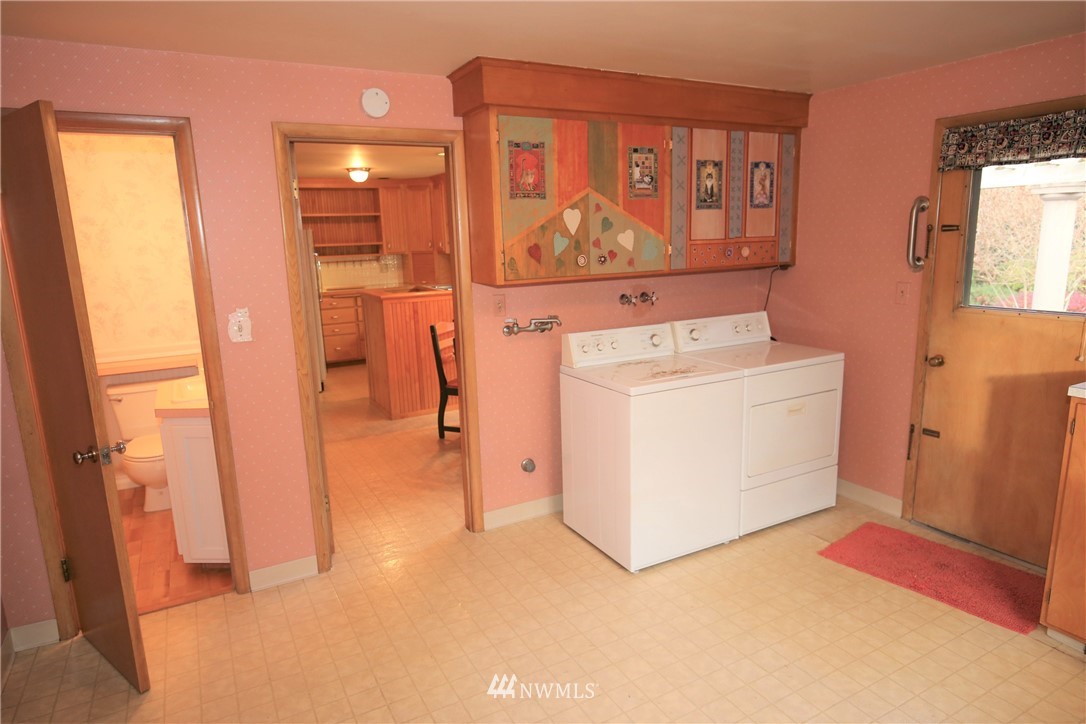 1226 East Racine Street Bellingham, WA 98229 - Photo 11 of 24 Gallery Image 11