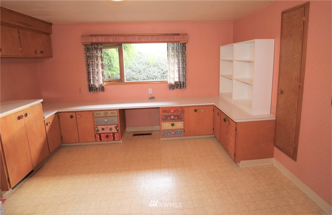 1226 East Racine Street Bellingham, WA 98229 - Photo 10 of 24 Gallery Image 10